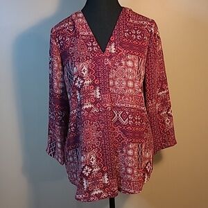 VAN HEUSEN Women's 3/4 Sleeve V-Neck Top, Size Small